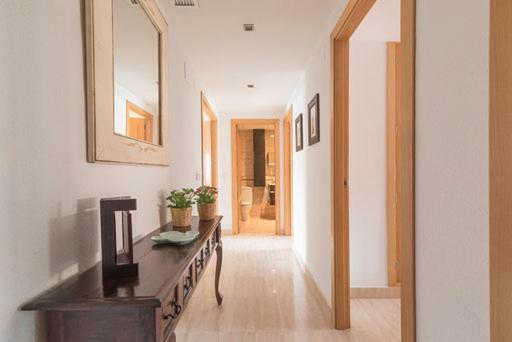 Edificio Puerta Mitica Apartment กาลา เด ฟีเนสตรัต ภายนอก รูปภาพ