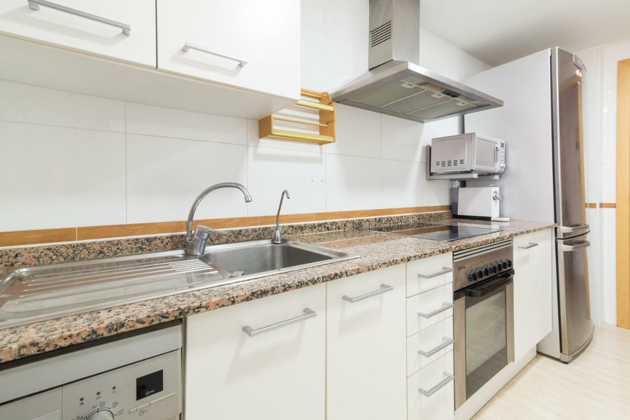 Edificio Puerta Mitica Apartment กาลา เด ฟีเนสตรัต ภายนอก รูปภาพ