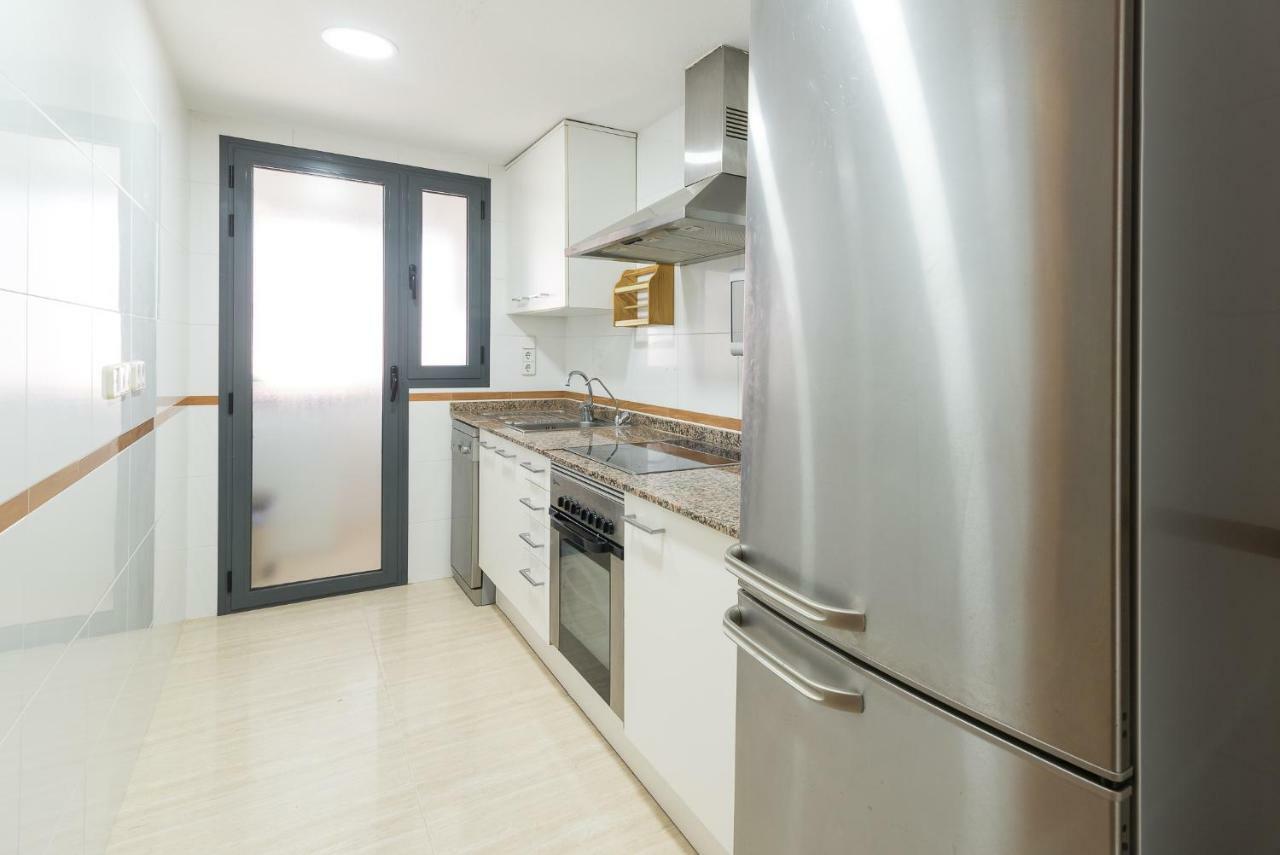 Edificio Puerta Mitica Apartment กาลา เด ฟีเนสตรัต ภายนอก รูปภาพ